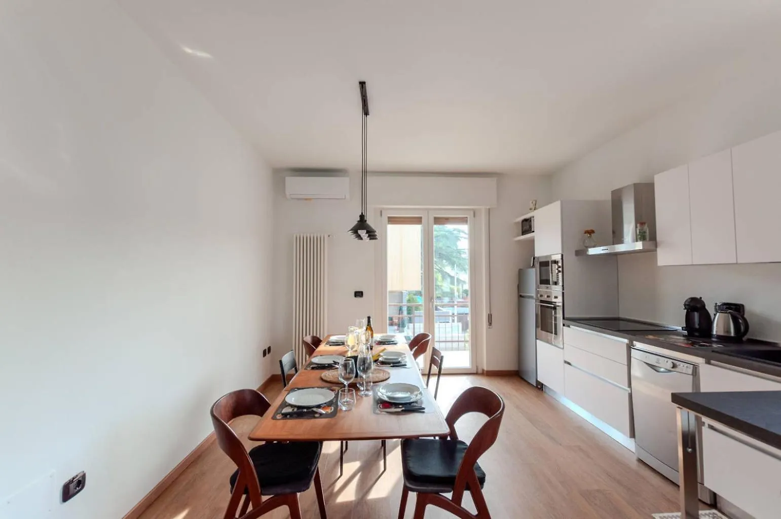 Home23 Exclusive Holigarda Ντεζεντσάνο ντελ Γκάρντα 0*,  Ιταλία