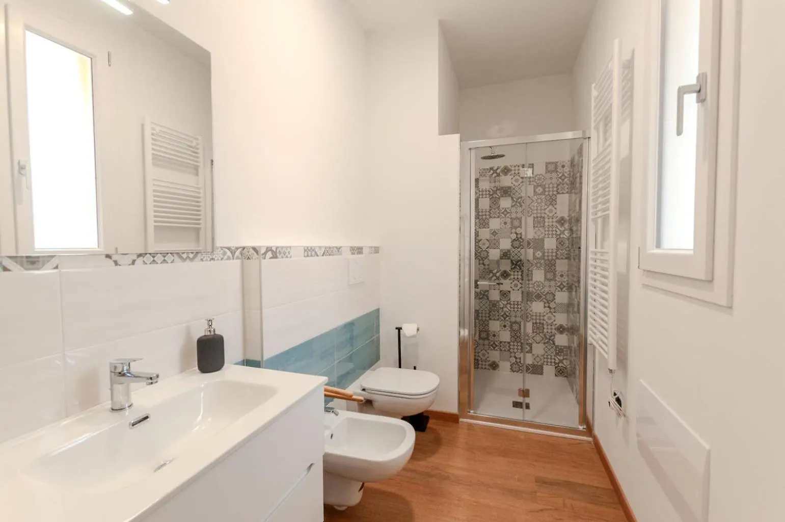 Σπίτι διακοπών Home23 Exclusive Holigarda Ντεζεντσάνο ντελ Γκάρντα