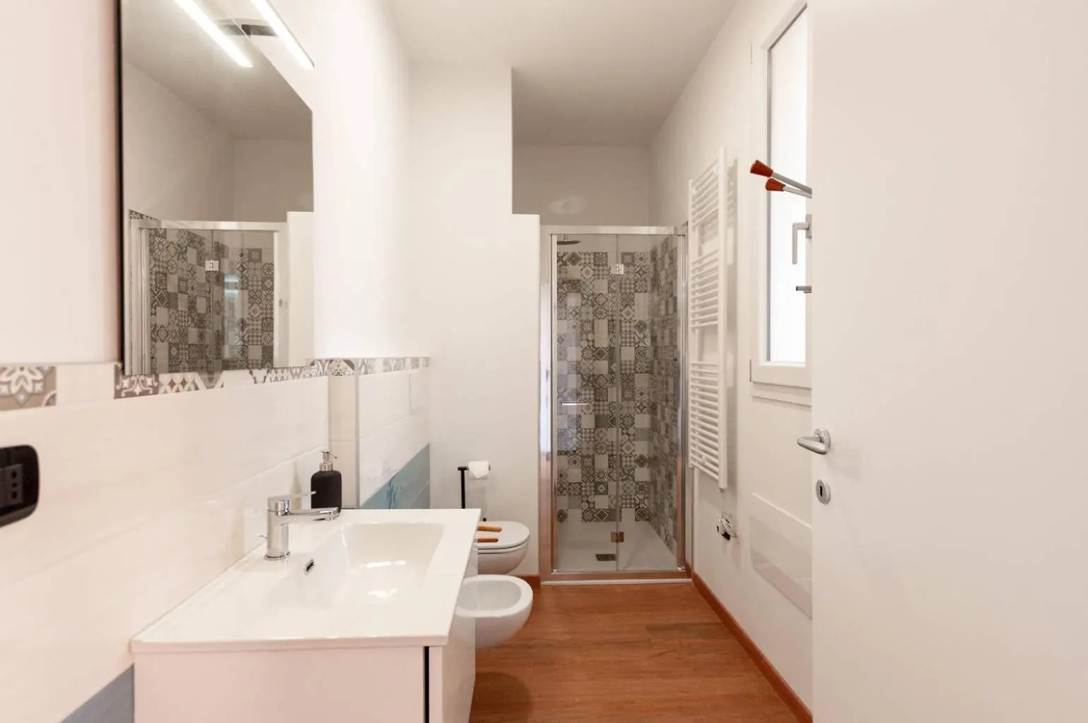 Home23 Exclusive Holigarda Ντεζεντσάνο ντελ Γκάρντα Σπίτι διακοπών